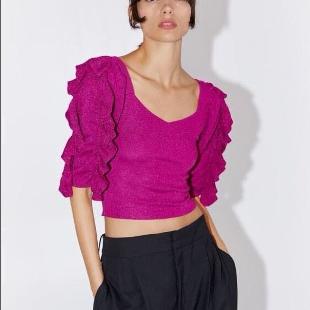 Zara knit cropped ruffled top size small